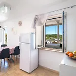 Amazing In With View Дом отдыха *